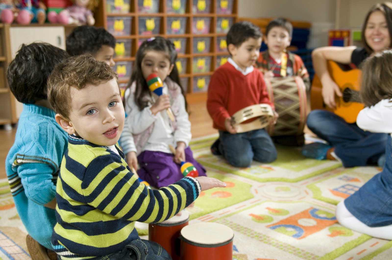 Karnaval minikleri müzikle tanıştırdı