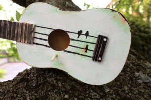 GİTAR KUŞ YUVASI MÜZİK NOTA MÜZİSYEN SANATÇI