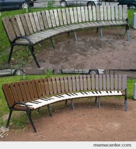 PİYANO KLAVYE BANK BAHÇE SOKAK MÜZİK